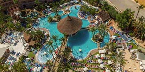 Discover a World of Luxury and Fun at a Tropical Splash All-Inclusive Resort